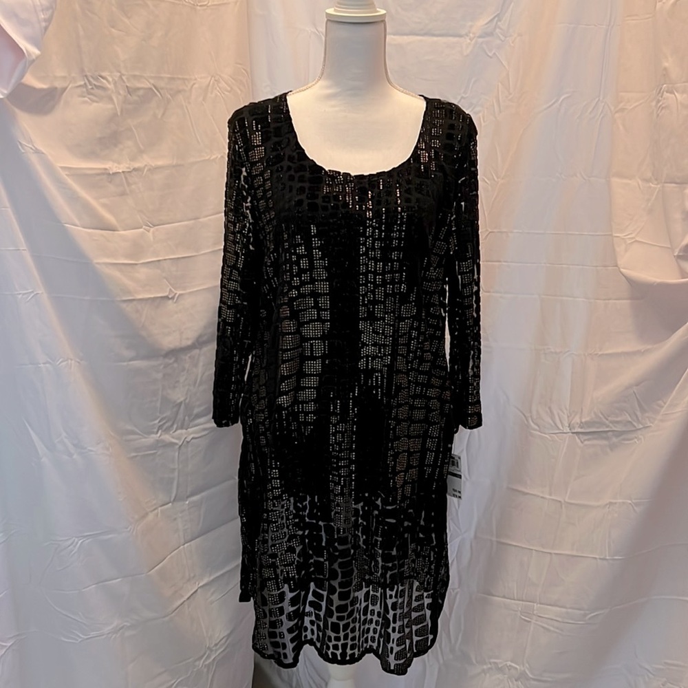 ALFANI Black dress w/gold accents - GORGEOUS